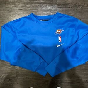 Nike Men’s OKC Thunder Team-Issued Crewneck Sweater size M